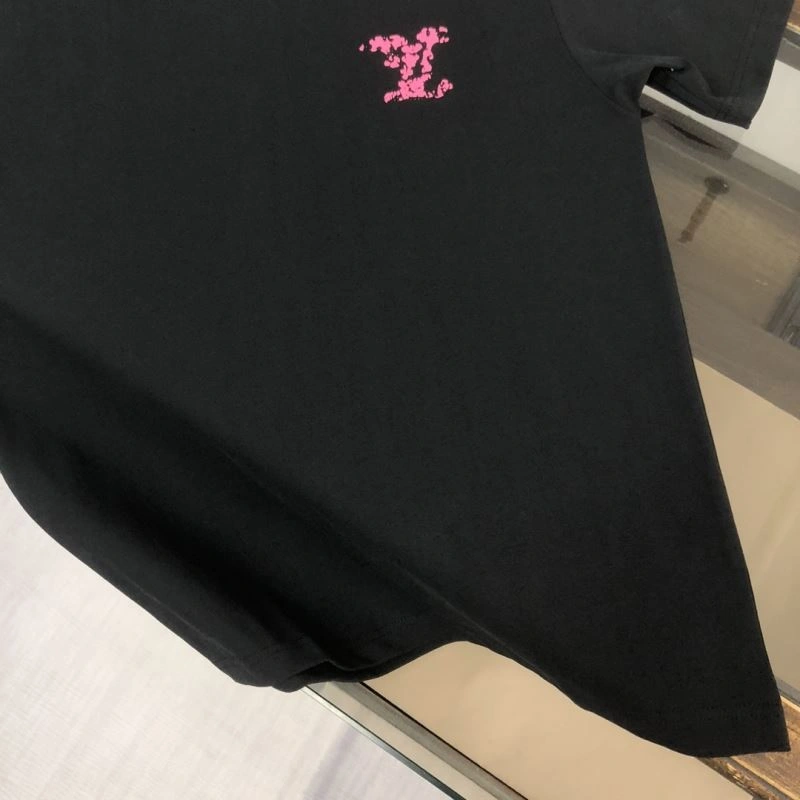 Louis Vuitton T-Shirts OnTrend 138893