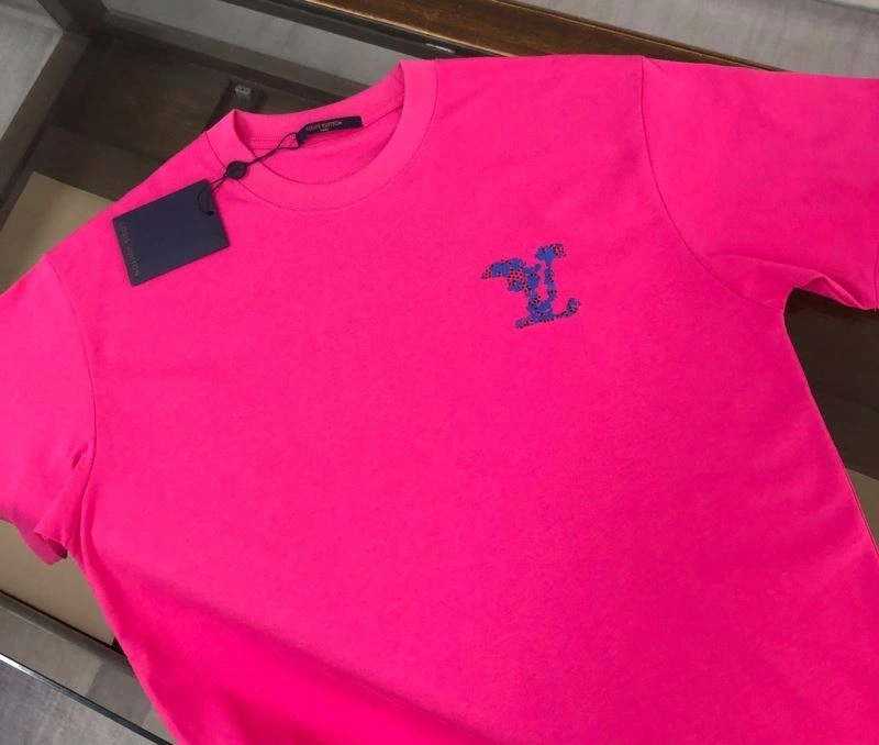 Louis Vuitton T-Shirts Chic 138883