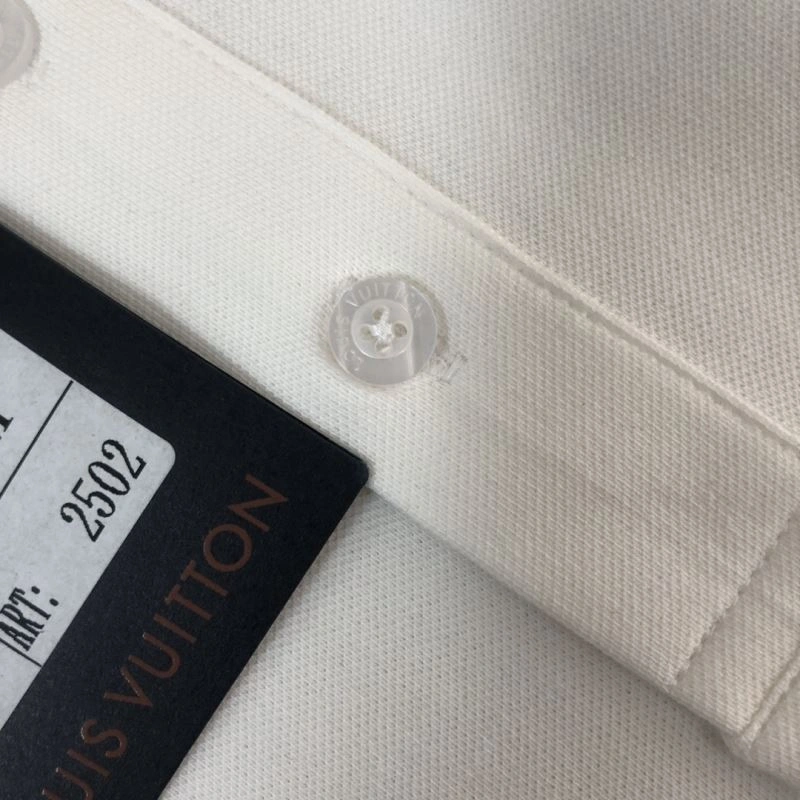 Lightweight Louis Vuitton T-Shirts 138872