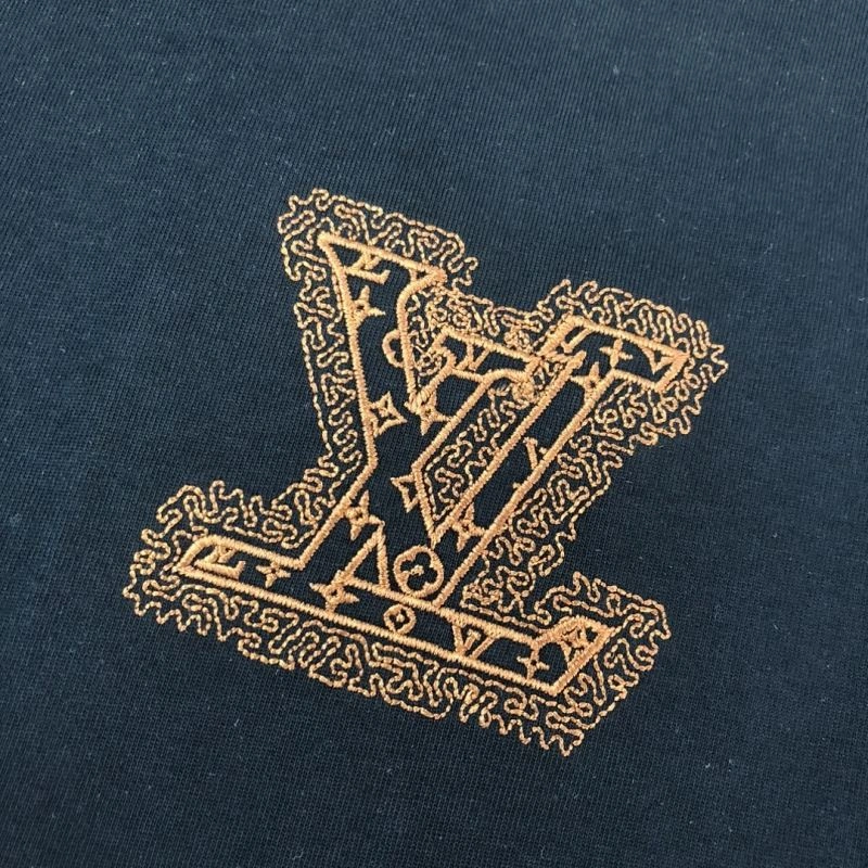 Louis Vuitton T-Shirts Chic 138885