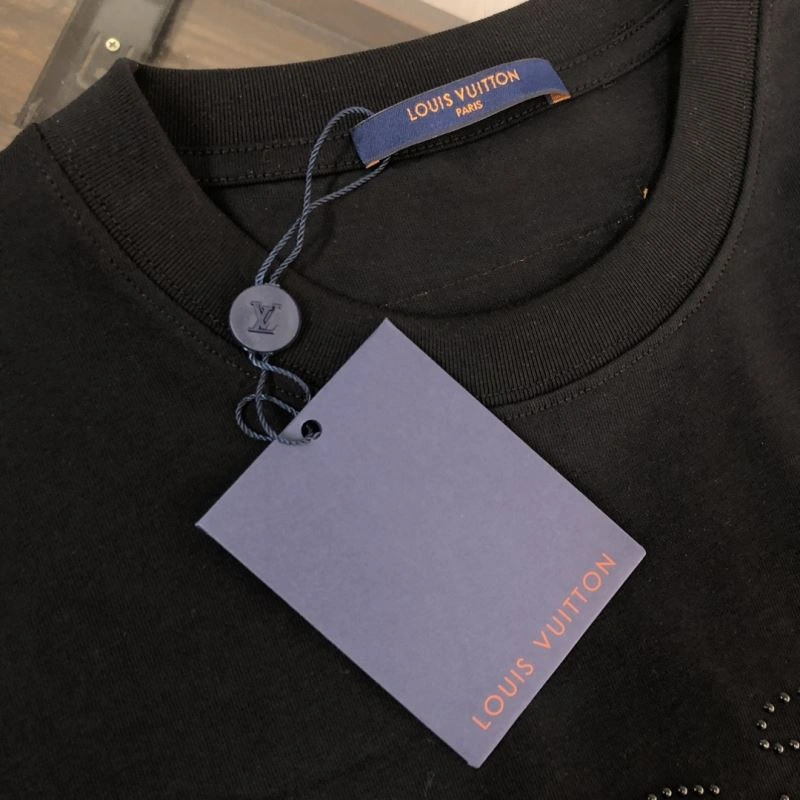 Louis Vuitton T-Shirts Unisex 138864