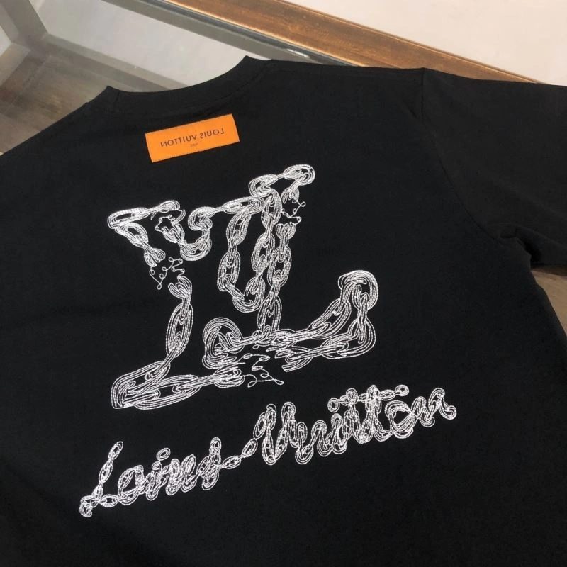 Affordable Louis Vuitton T-Shirts 138874