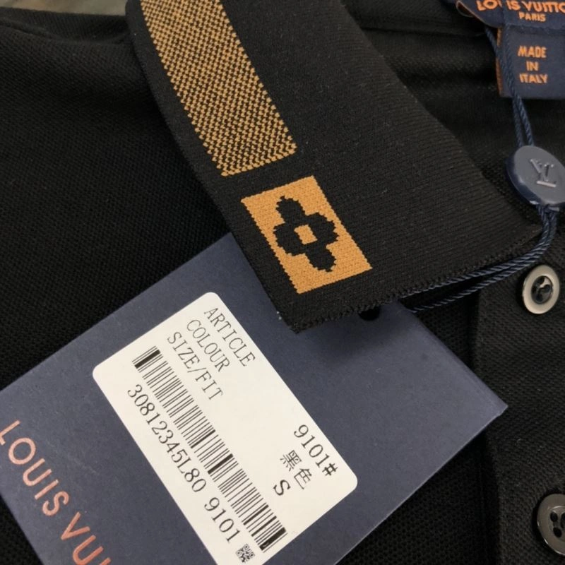 Minimalist Louis Vuitton T-Shirts 138870