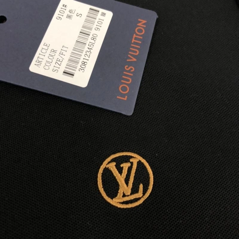 Minimalist Louis Vuitton T-Shirts 138870
