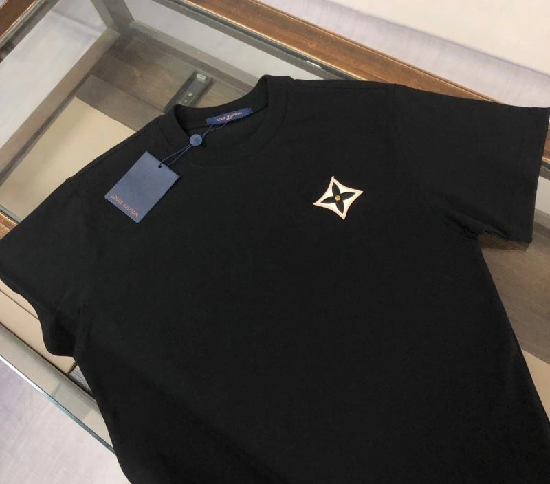 Louis Vuitton T-Shirts OnTrend 138873