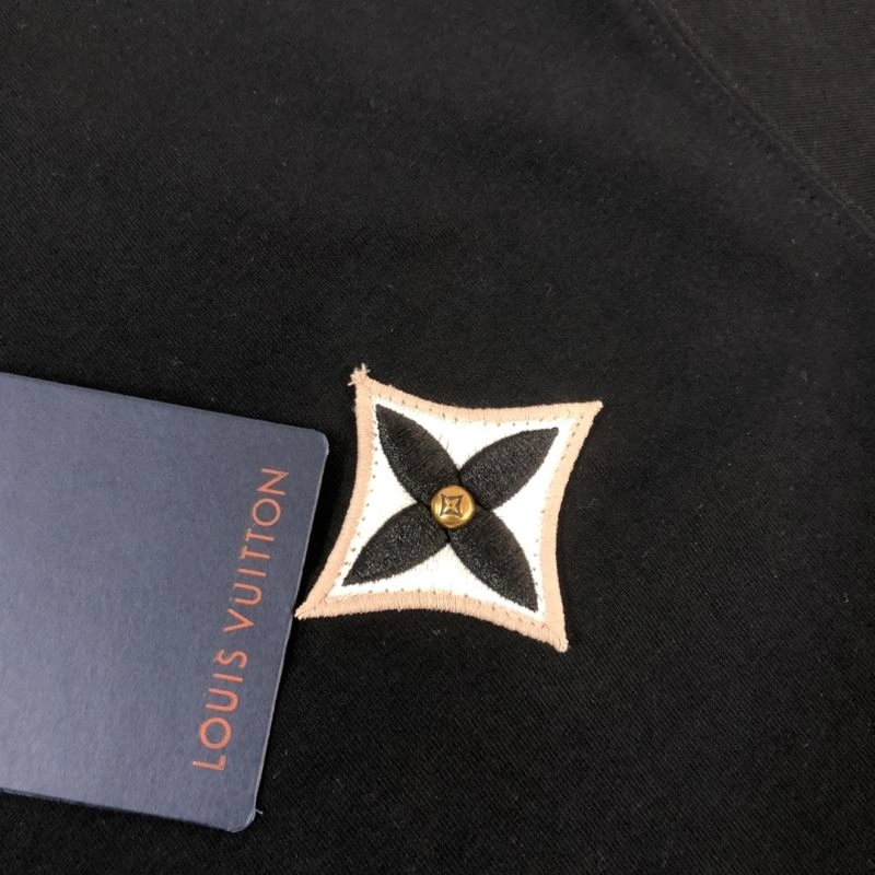 Louis Vuitton T-Shirts OnTrend 138873