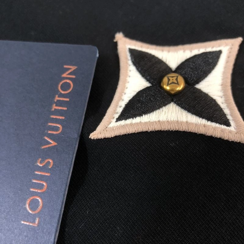 Louis Vuitton T-Shirts OnTrend 138873