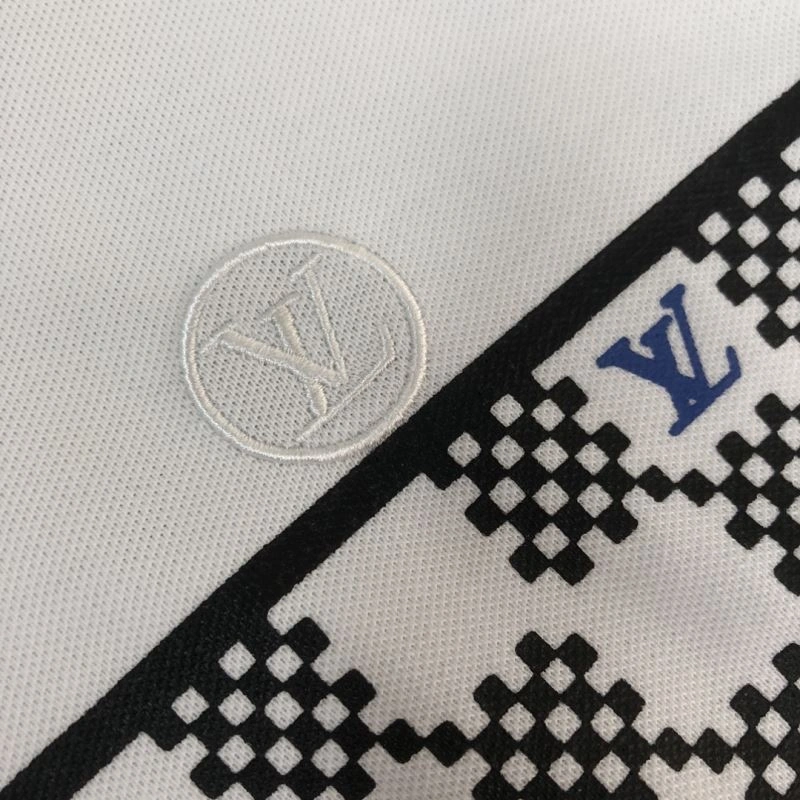 Seasonal Louis Vuitton T-Shirts 138862