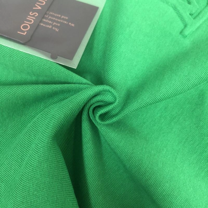 Louis Vuitton T-Shirts UrbanChic 138859