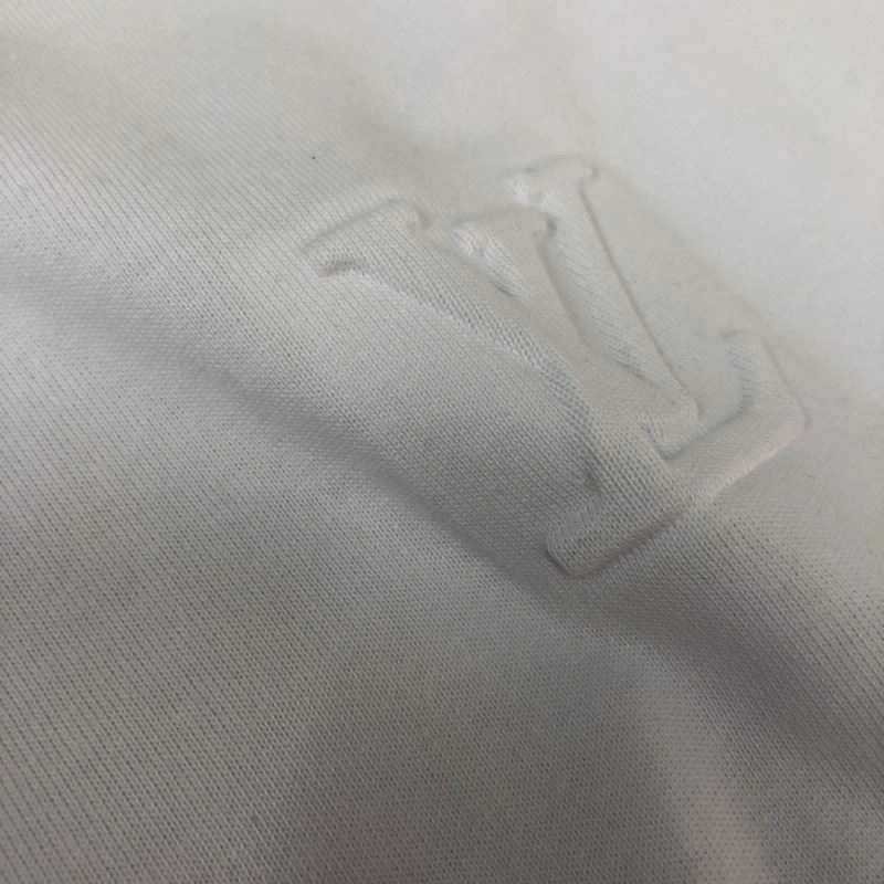Durable Louis Vuitton T-Shirts 138856