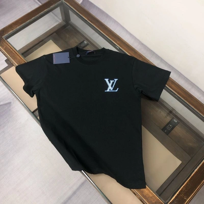 Louis Vuitton T-Shirts Chic 138851