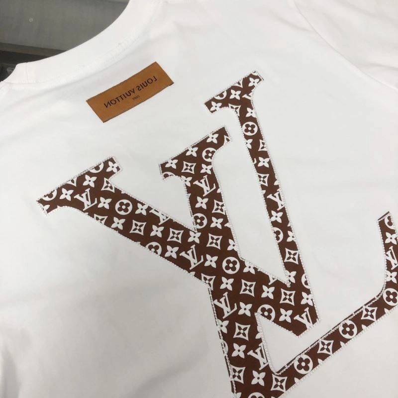 Affordable Louis Vuitton T-Shirts 138850