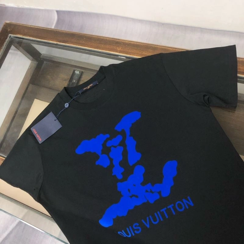 DailyWear Louis Vuitton T-Shirts 138833