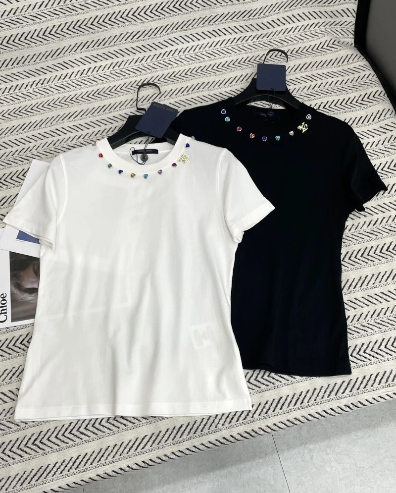 Louis Vuitton T-Shirts Contemporary 131179