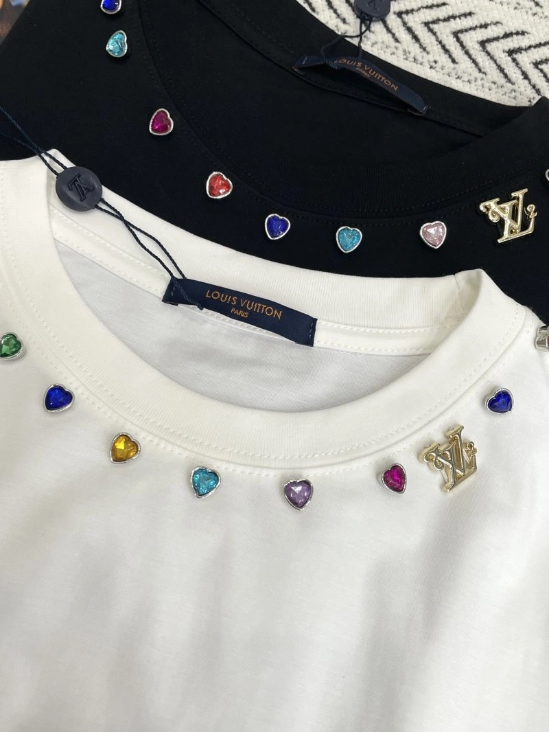 Louis Vuitton T-Shirts Contemporary 131179
