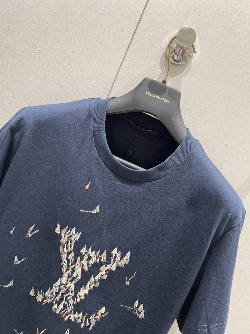 WrinkleFree Louis Vuitton T-Shirts 131178