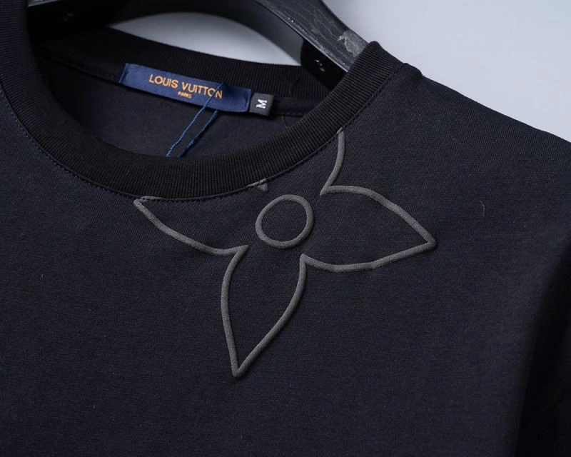 TravelReady Louis Vuitton T-Shirts 139251