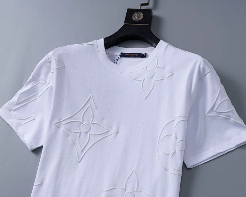 TravelReady Louis Vuitton T-Shirts 139251