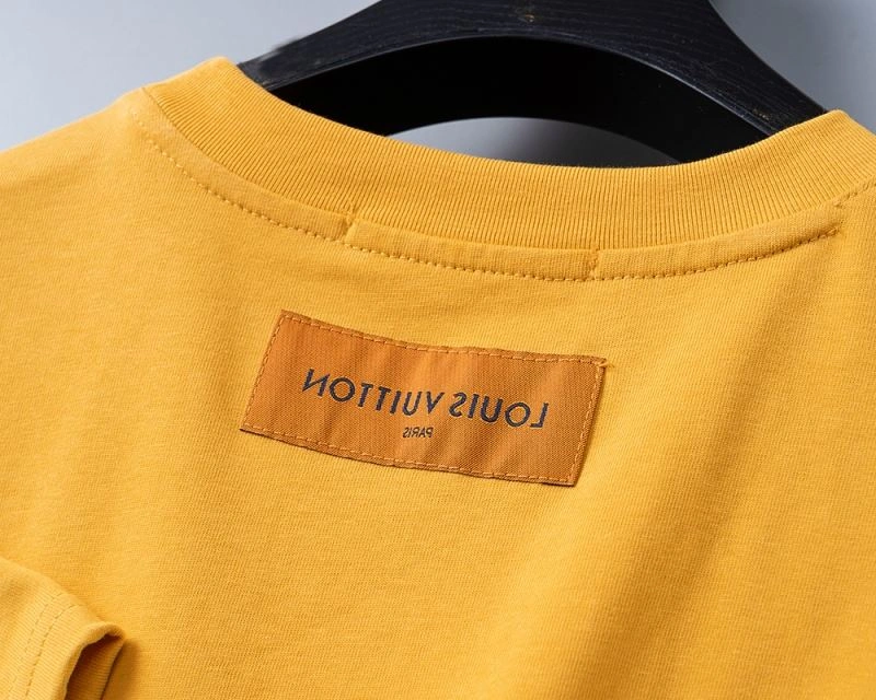 Louis Vuitton T-Shirts WellDesigned 139262