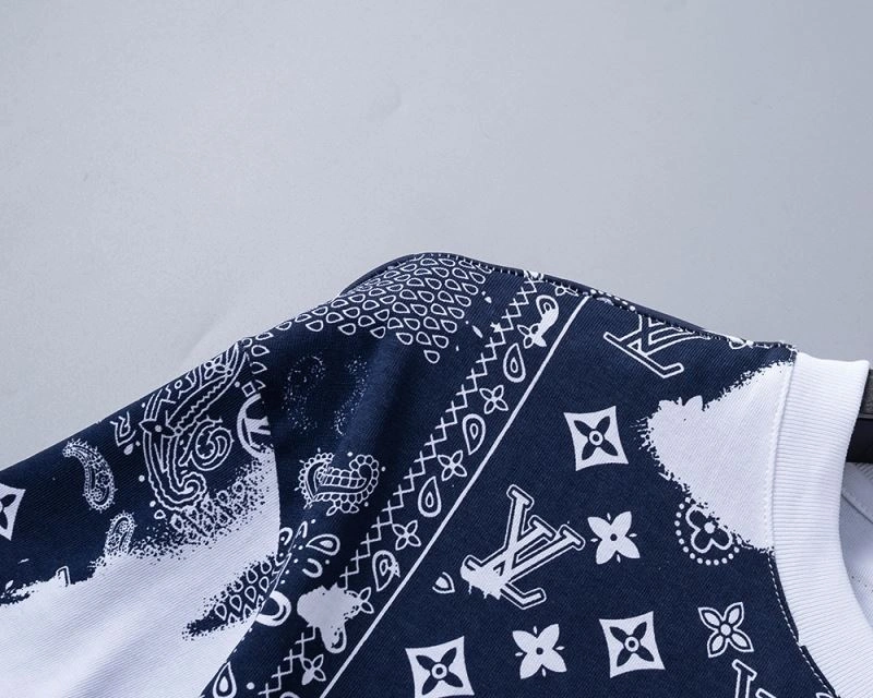 Louis Vuitton T-Shirts Snug 139253