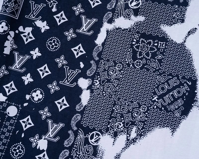 Louis Vuitton T-Shirts Snug 139253