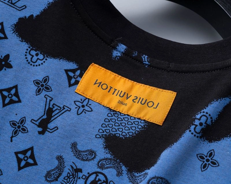 Louis Vuitton T-Shirts Snug 139253