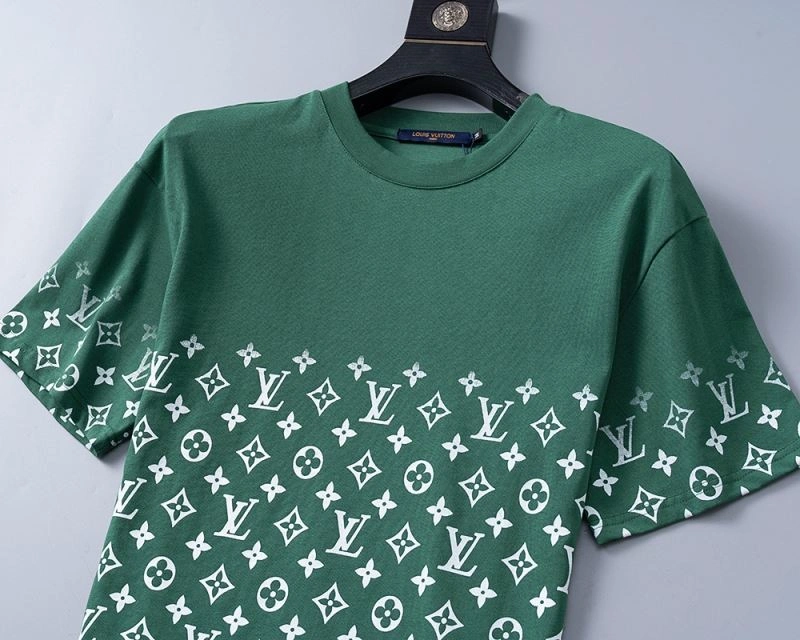 Louis Vuitton T-Shirts Fashionable 139261