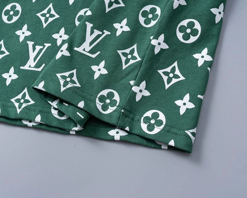 Louis Vuitton T-Shirts Fashionable 139261