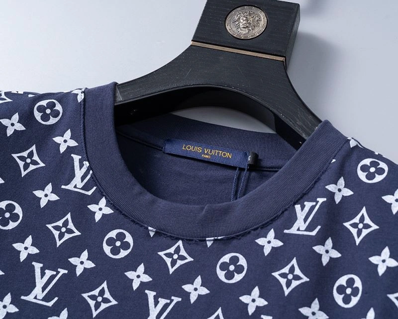 Louis Vuitton T-Shirts Affordable 139256