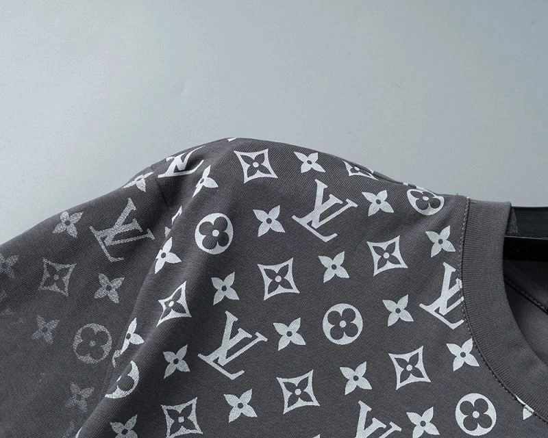 Louis Vuitton T-Shirts Affordable 139256