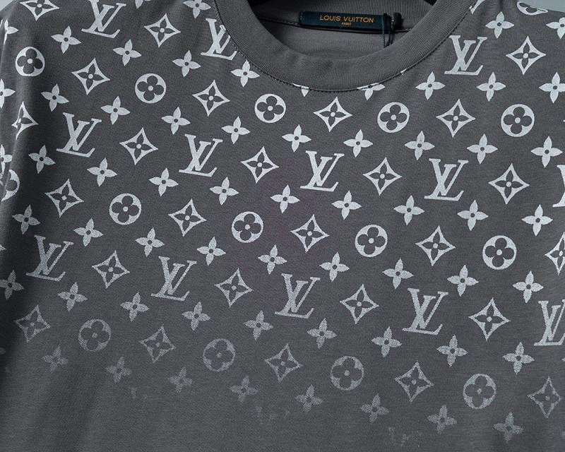 Louis Vuitton T-Shirts Affordable 139256