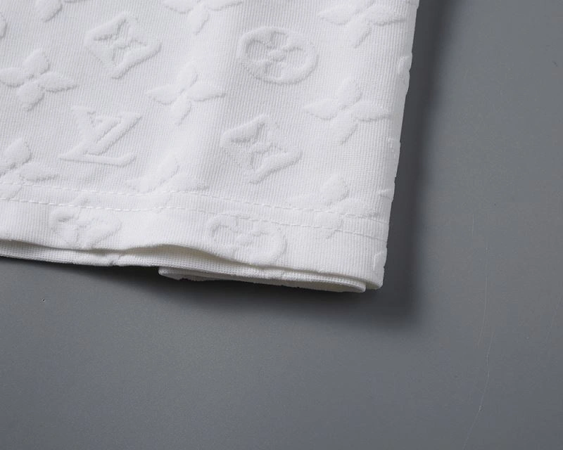 Louis Vuitton T-Shirts Breathable 130347