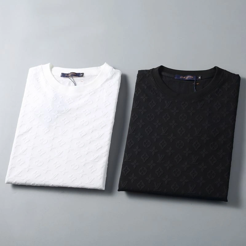 Louis Vuitton T-Shirts Breathable 130347