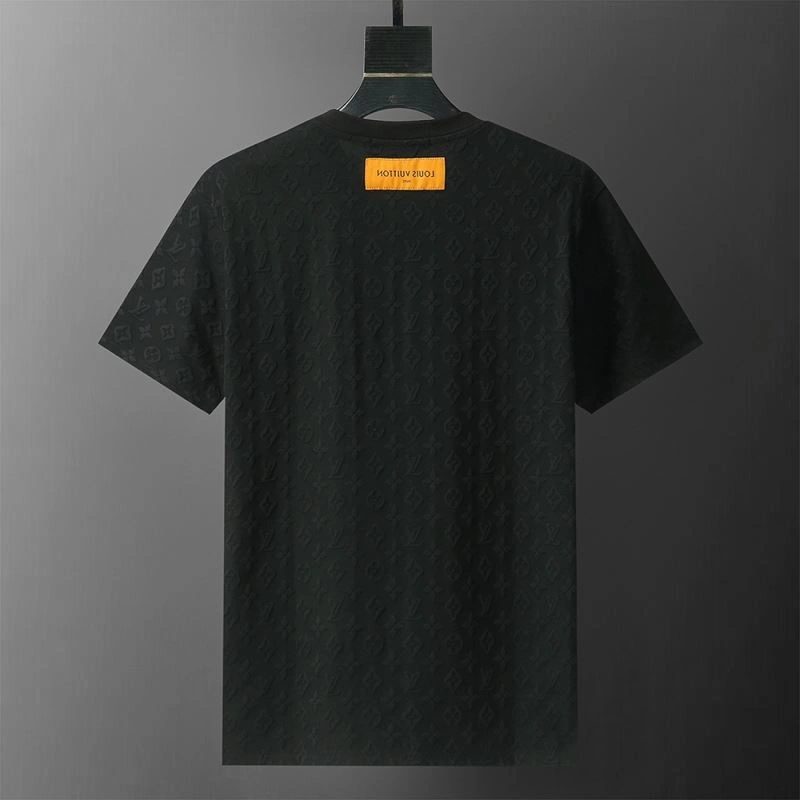 Louis Vuitton T-Shirts Minimalist 139241