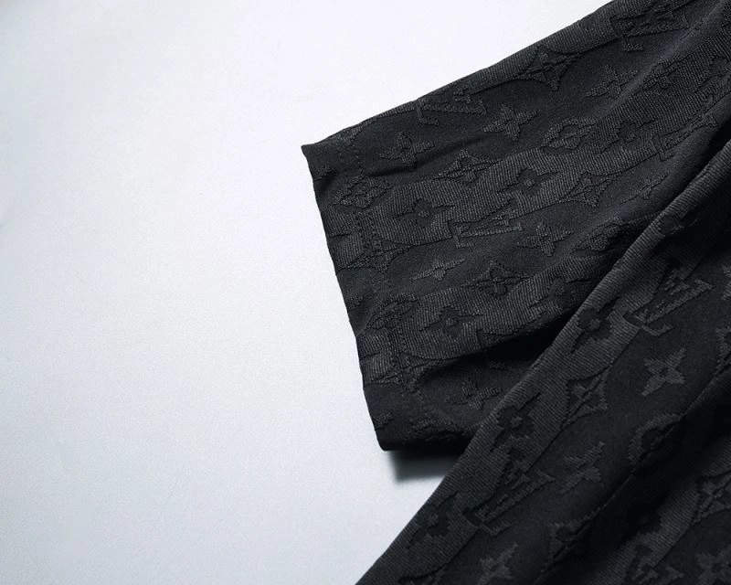 Versatile Louis Vuitton T-Shirts 139275