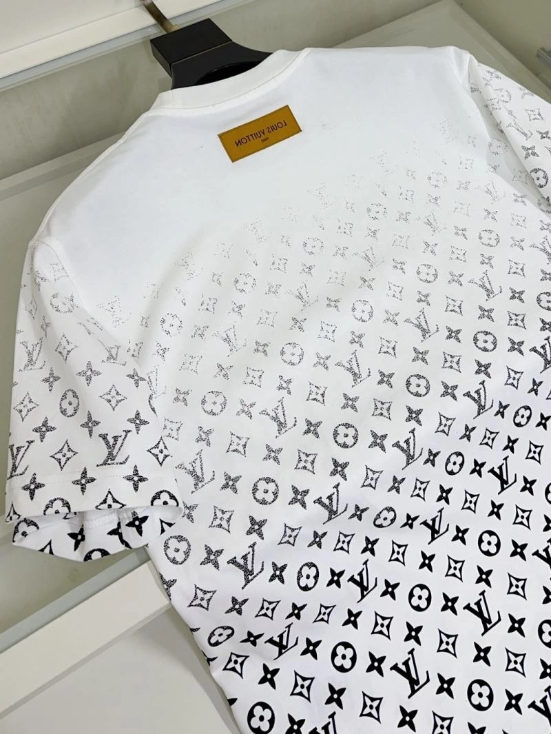 Reliable Louis Vuitton T-Shirts 137326