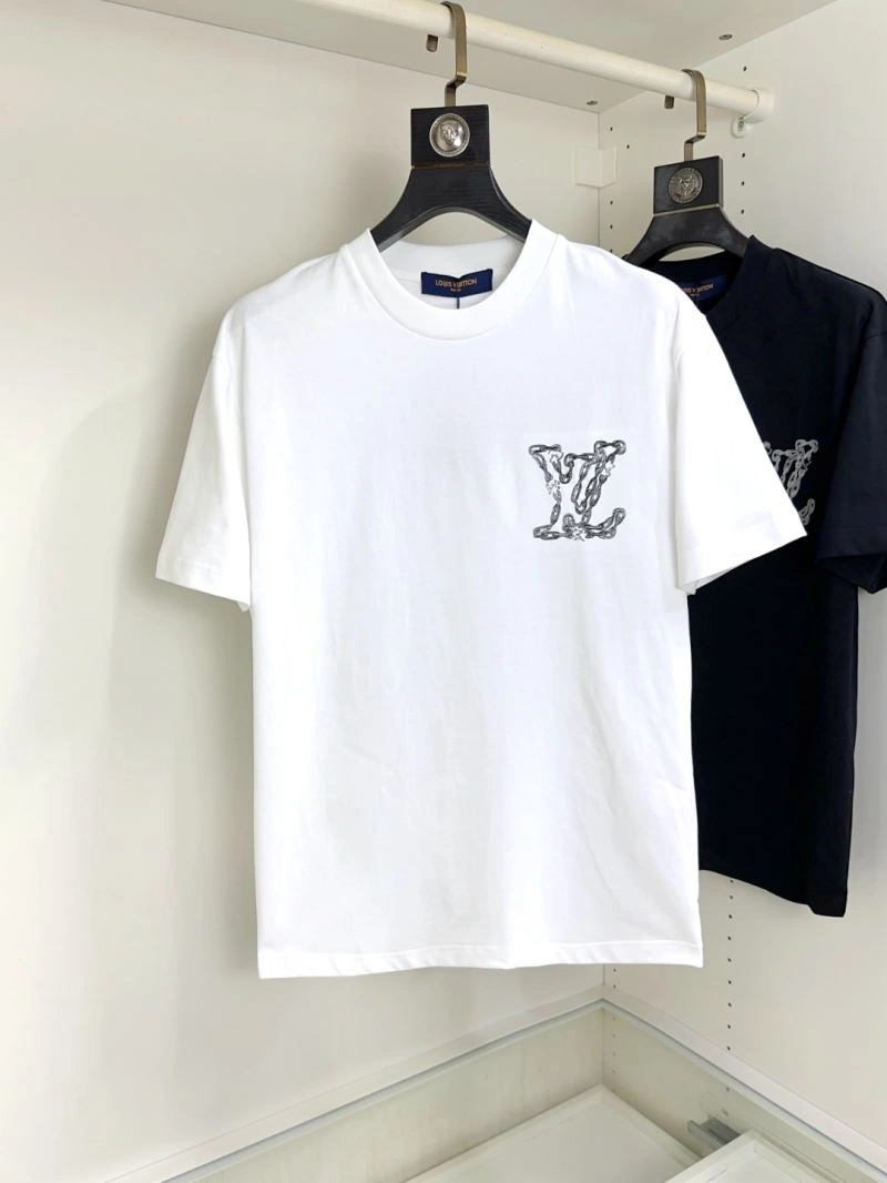 Louis Vuitton T-Shirts Lightweight 137327