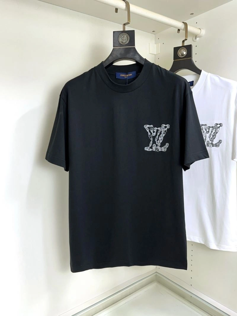 Louis Vuitton T-Shirts Lightweight 137327