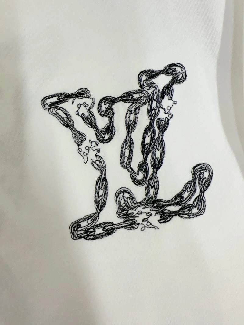 Louis Vuitton T-Shirts Lightweight 137327