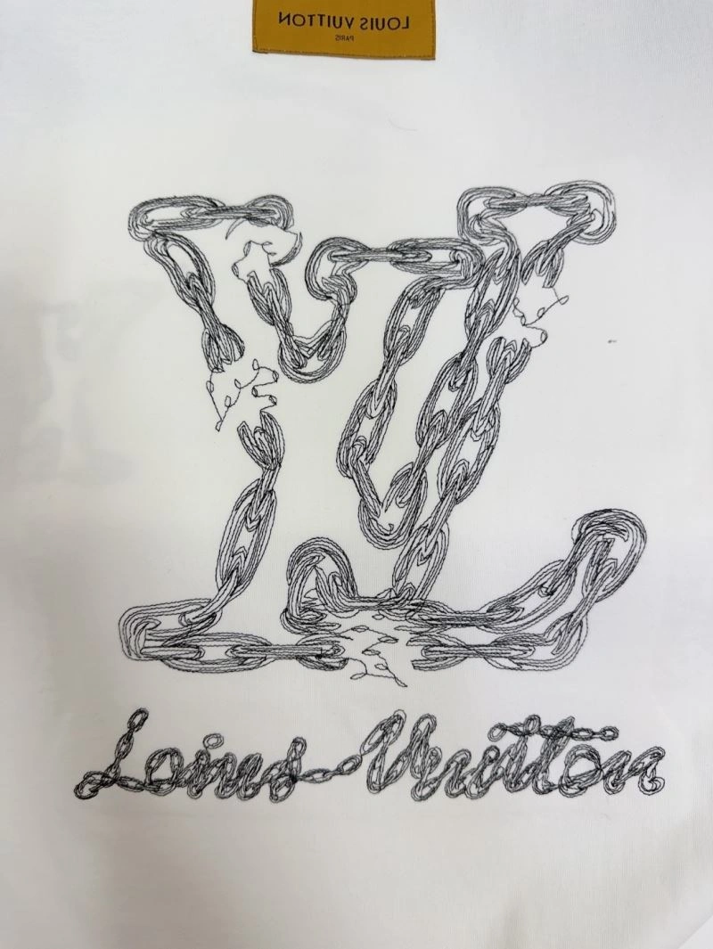Louis Vuitton T-Shirts Lightweight 137327
