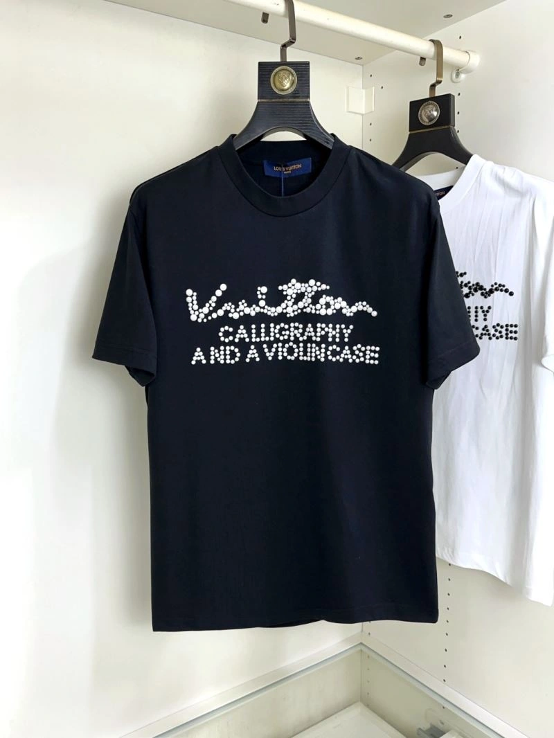 Affordable Louis Vuitton T-Shirts 137320