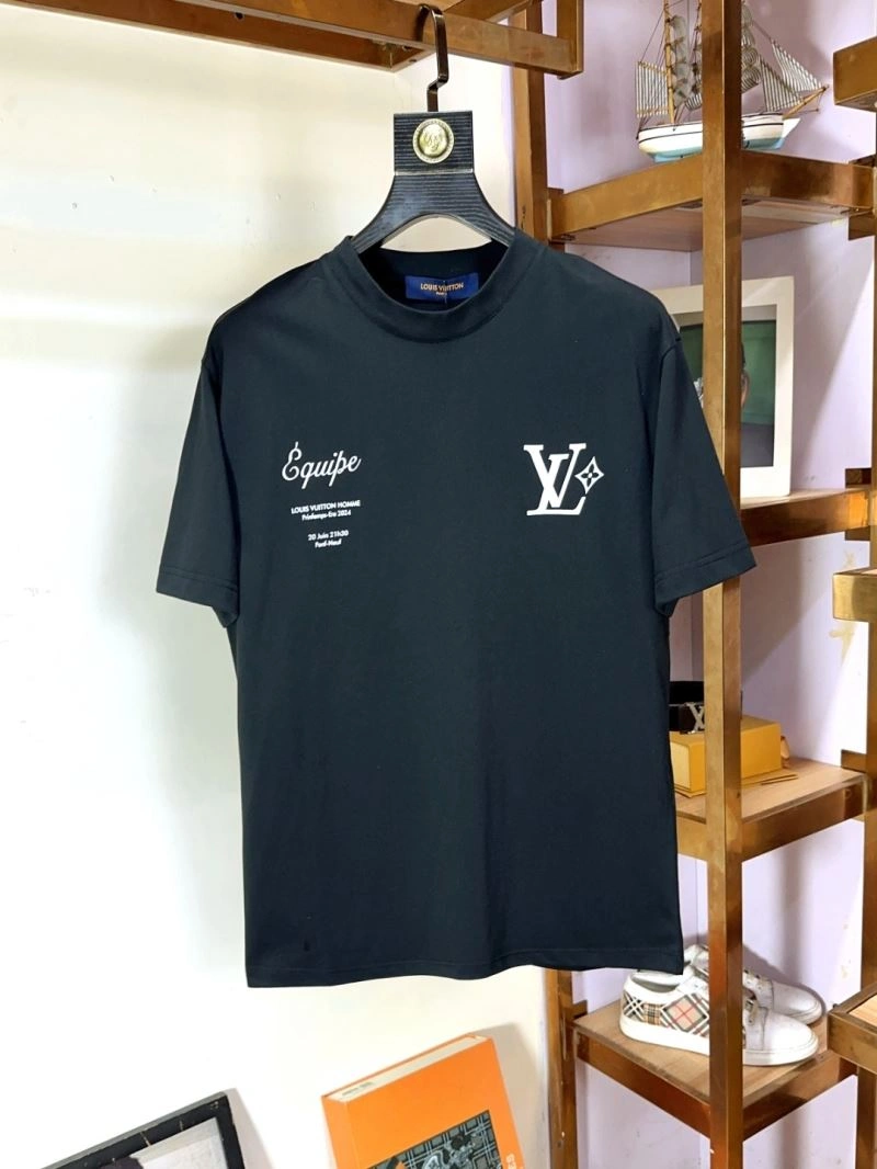 Louis Vuitton T-Shirts WeatherProof 137319