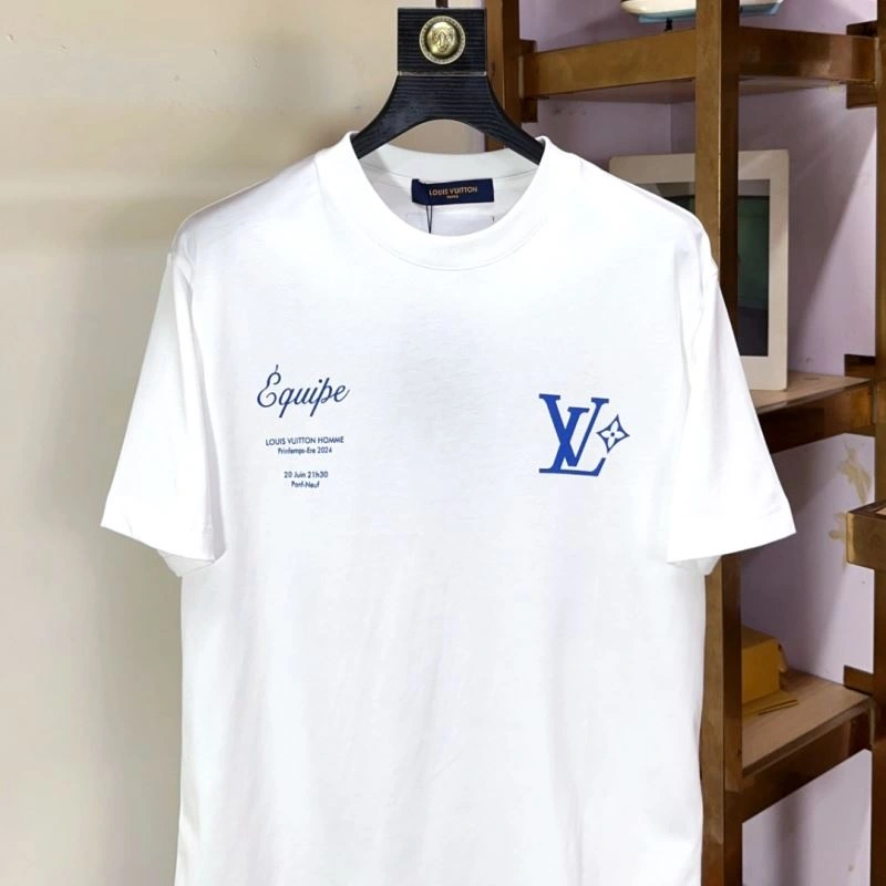 Louis Vuitton T-Shirts WeatherProof 137319