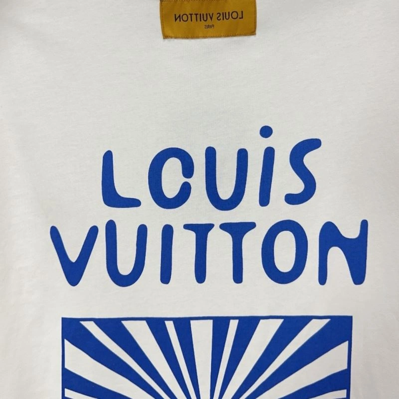 Louis Vuitton T-Shirts WeatherProof 137319