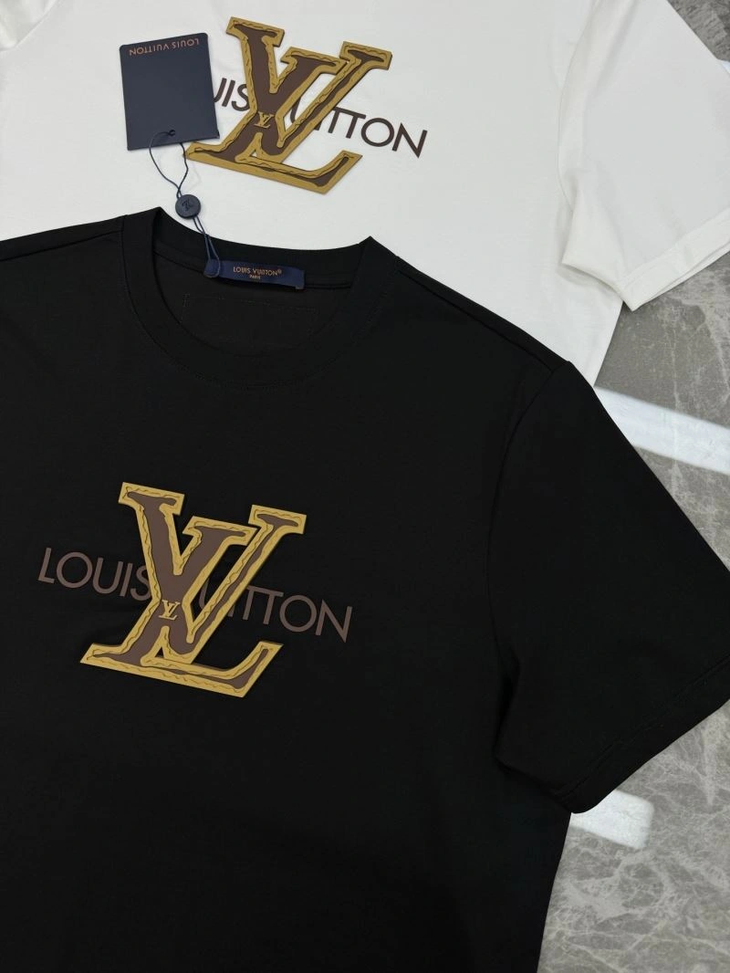 GoodFit Louis Vuitton T-Shirts 137340