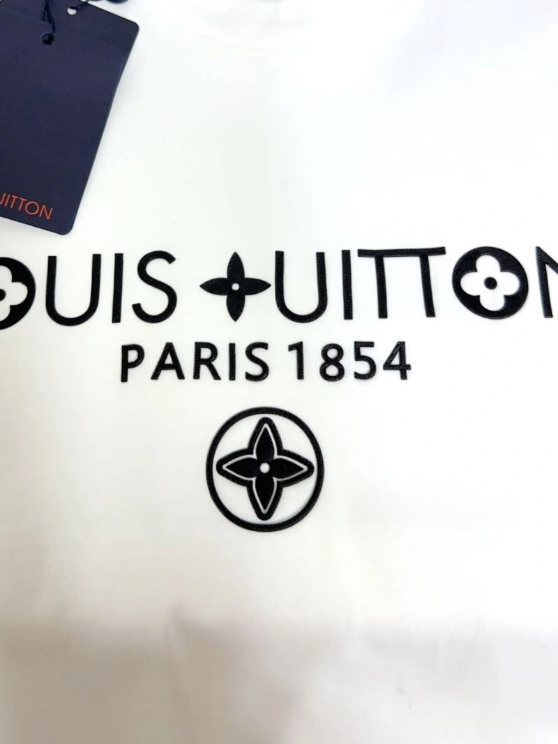 Louis Vuitton T-Shirts Upgraded 137313
