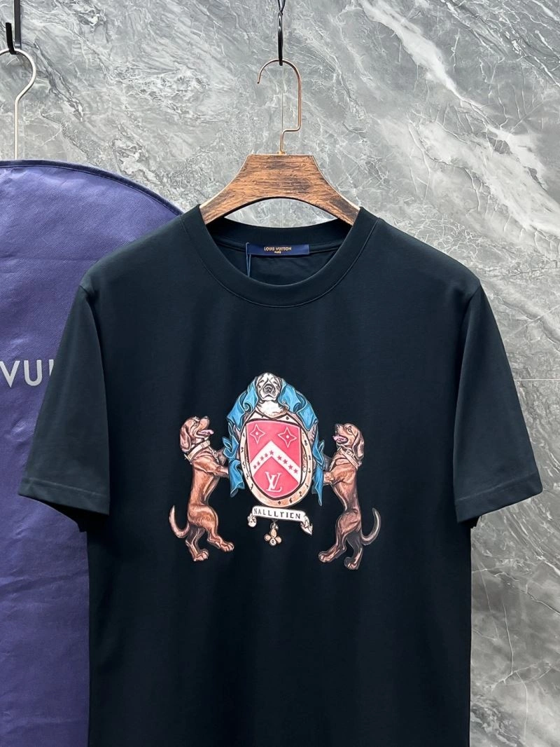 Fashionable Louis Vuitton T-Shirts 137309