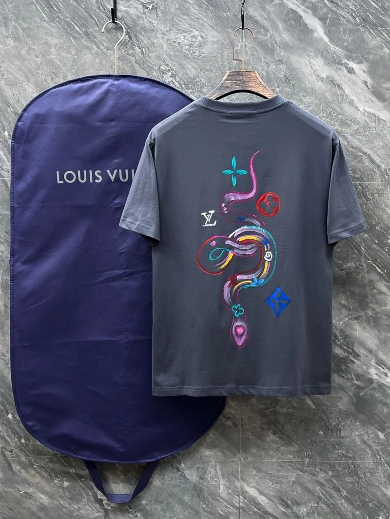 Louis Vuitton T-Shirts WeatherProof 137311