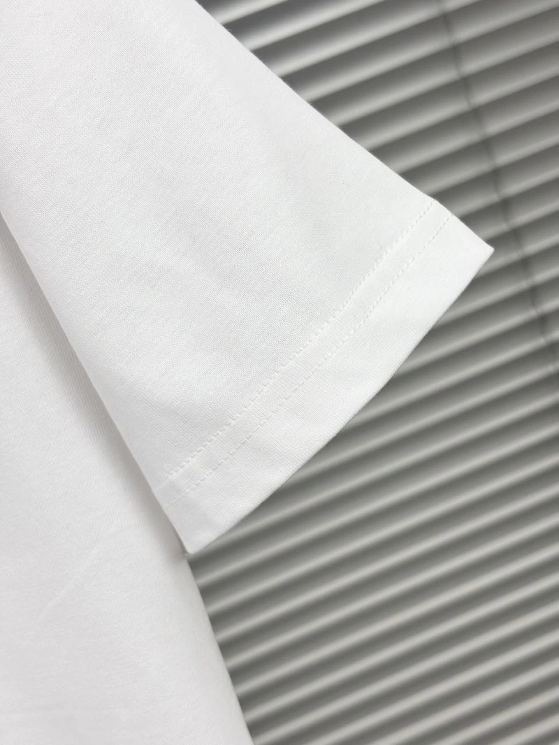 Timeless Louis Vuitton T-Shirts 137304