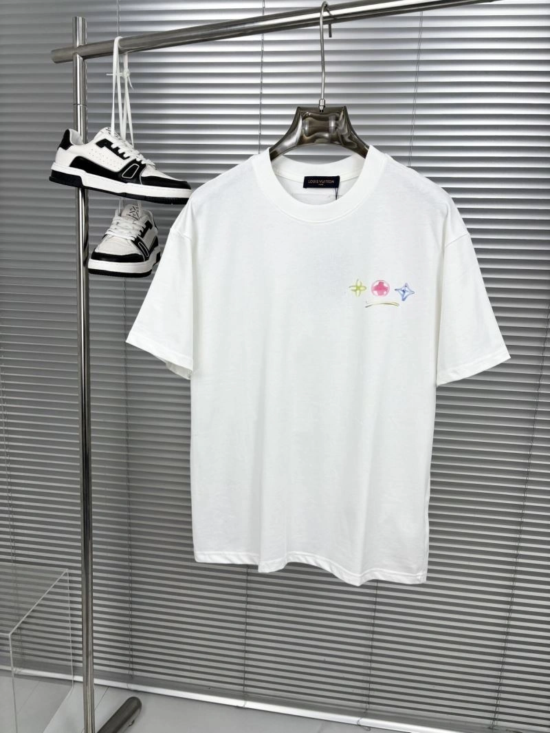 SoftTouch Louis Vuitton T-Shirts 137302